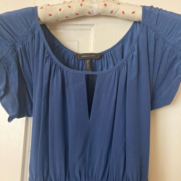 BCBG Maxazria size 8 dress.  Only worn once.  In excellent condition - Picture 2 of 4